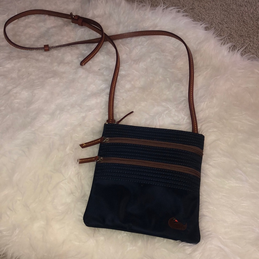 Brand new Dooney & Bourke crossbody
